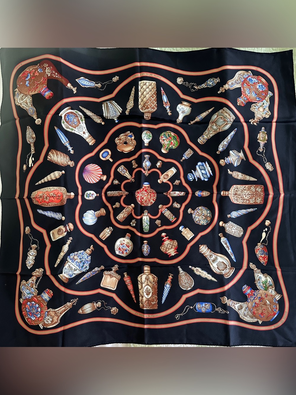 Hermès Vintage Qu'importe le Flacon Silk Scarf 90 – Black